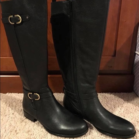 wide calf boots size 8